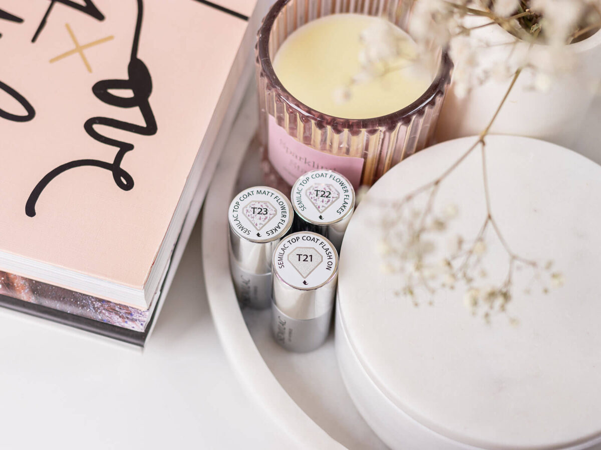 top coat flower flakes